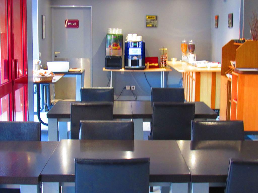 Hotel Gallieni Gennevilliers Eksteriør bilde