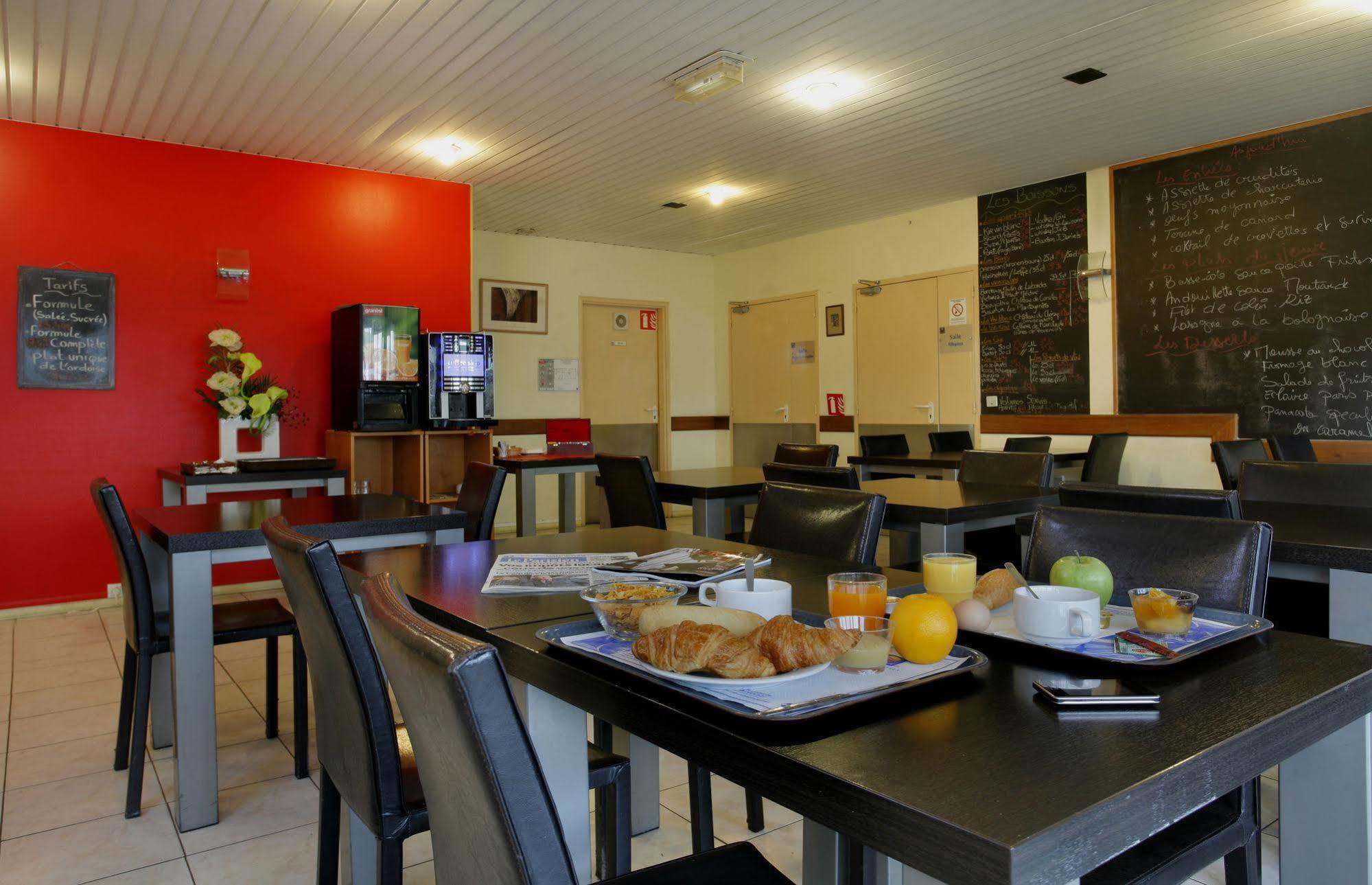 Hotel Gallieni Gennevilliers Eksteriør bilde